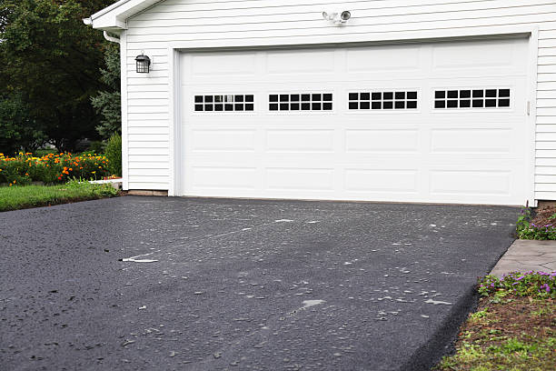 Professional Driveway Paving Services in Bloomingdale, FL